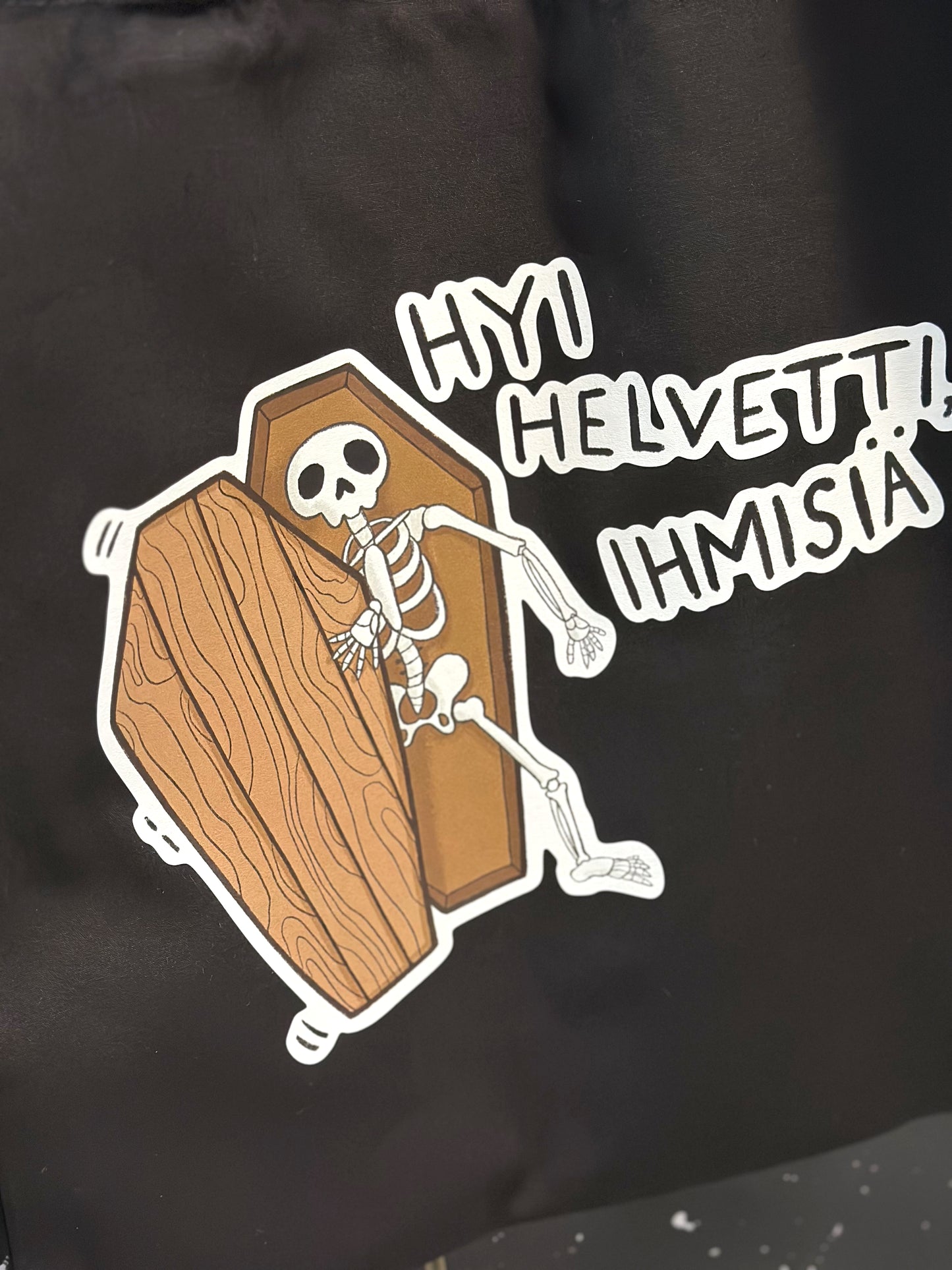 Hyi helvetti, ihmisiä - Kangaskassi