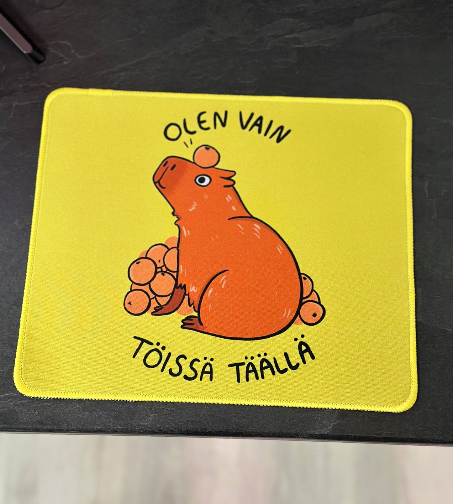 Olen vain töissä täällä - Hiirimatto