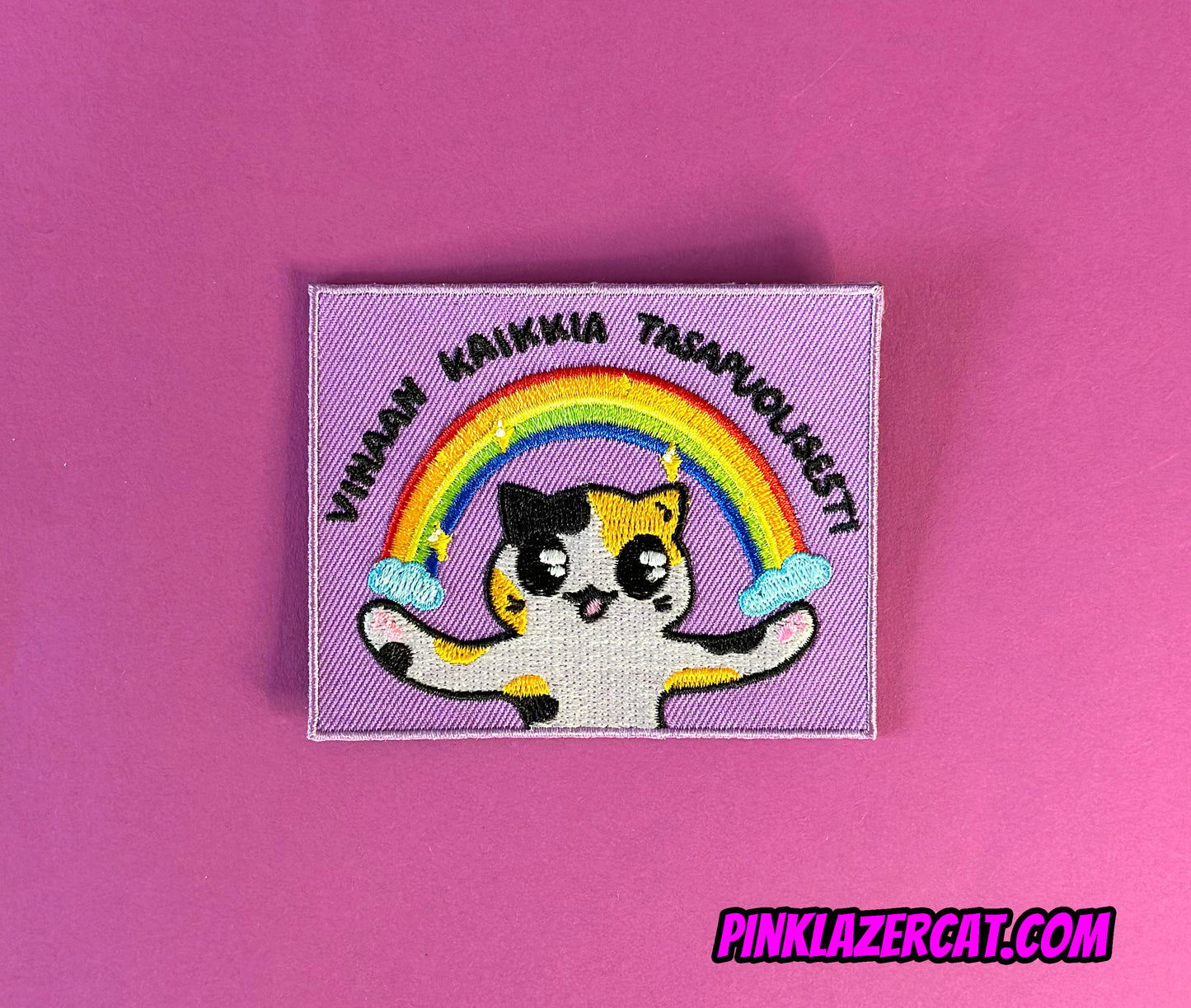 Vihaan kaikkia tasapuolisesti - Kangasmerkki