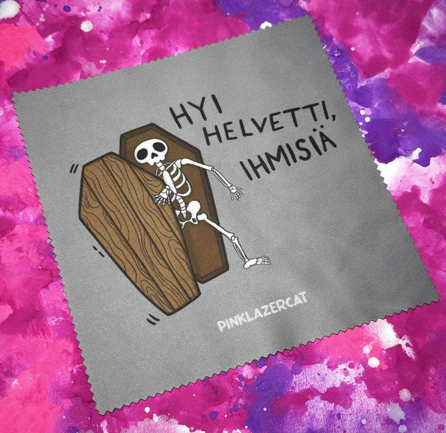 Hyi helvetti, ihmisiä - Puhdistusliina